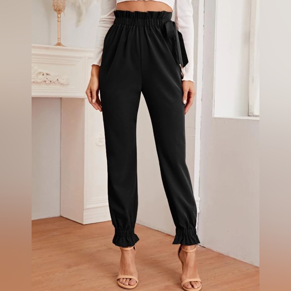 Paperbag Waist Knotted Tapered Pants